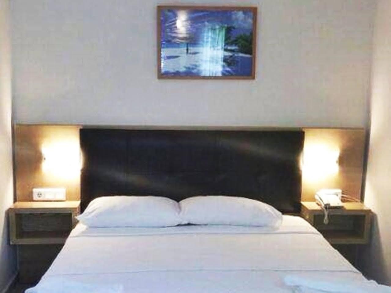 Blue Bay Beach Hotel (Adults Only) Bitez Εξωτερικό φωτογραφία